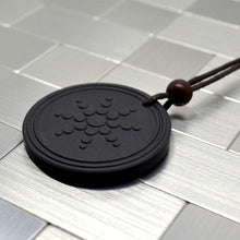 Quantum Scalar Pendant