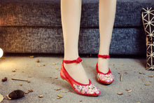 Sheer Pointed Floral Shoes