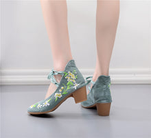 Lace Up Bow Pumps
