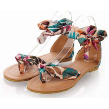 Flower Hippie Feet -  Free People - Bohochic - Music Festival