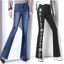 Autumn Rose Embroidered Jeans -  Free People - Bohochic - Music Festival